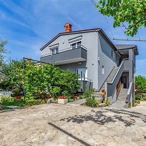 Lorencin Milka Apartmán Medulin