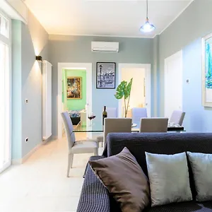 Hostly - Art & Color Midtown - 3br 2ba Rome